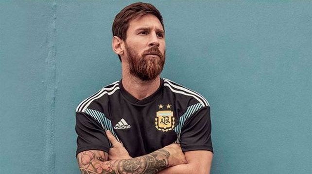 ¿Te gusta? Mirá la nueva camiseta negra de la Selección Argentina
