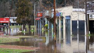 El descenso de ríos alivia a inundados bonaerenses