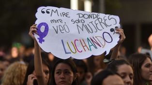 A ser invisibles no volvemos nunca más
