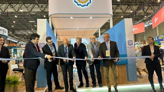 Asado en París. La inauguración del stand argentino en el Salón Internacional de la Alimentación (Sial) de París.