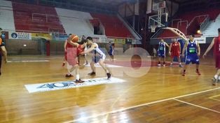 Unión sumó su segunda victoria en un intenso partido ante Santa Paula