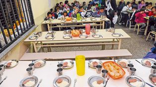 Durante las vacaciones de verano, los chicos siguieron asistiendo a los comedores escolares. &nbsp; &nbsp; &nbsp; &nbsp;