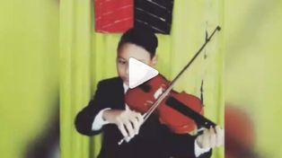 El niño prodigio del violín saludó a los sabaleros en su día