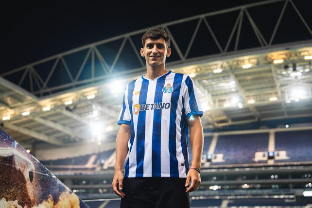 Tomás Pérez podría dejar Porto en las próximas horas para pasar al fútbol brasileño.