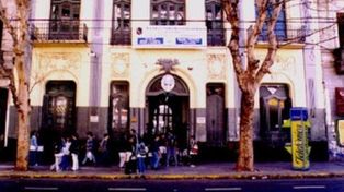Cayó un ventilador en una escuela y terminó hiriendo a dos alumnos