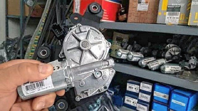 Repuestos para autos importados son los más afectados