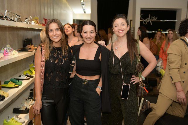 Josefina Renar, Camila Romero y Giuliana Modestini