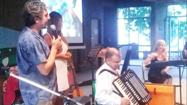 Docentes y miembros de la cooperadora de escuela Helen Keller piden donación de instrumentos en desuso o padrinos económicos para reparación de los existentes
