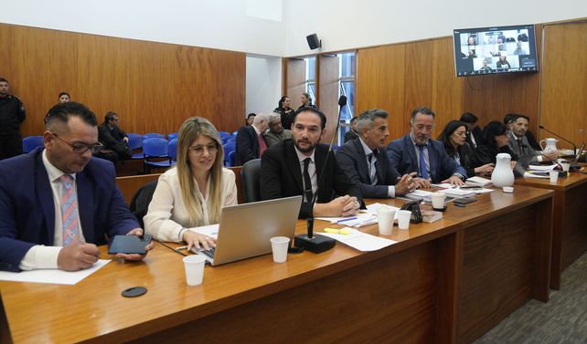 Según el fiscal las maniobras con combustibles se realizaban en la estación de servicios Puma de Ovidio Lagos al 3900