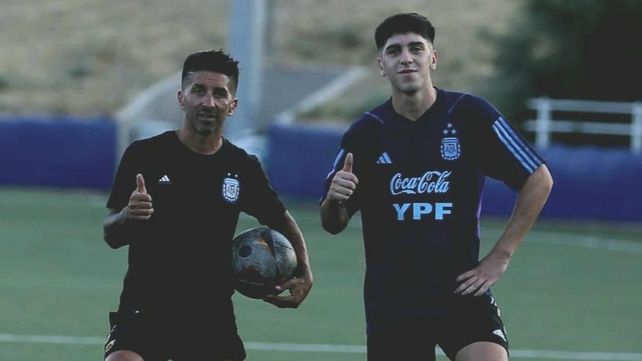 Debutó en Newells, se fue libre, estuvo por dejar el fútbol y alcanzó el éxito en Grecia