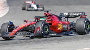 El monegasco Charles Leclerc estiró el vínculo contractual con la escudería Ferrari.