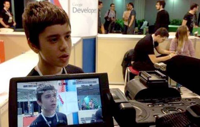 Google contrató a un chico de 12 años como programador