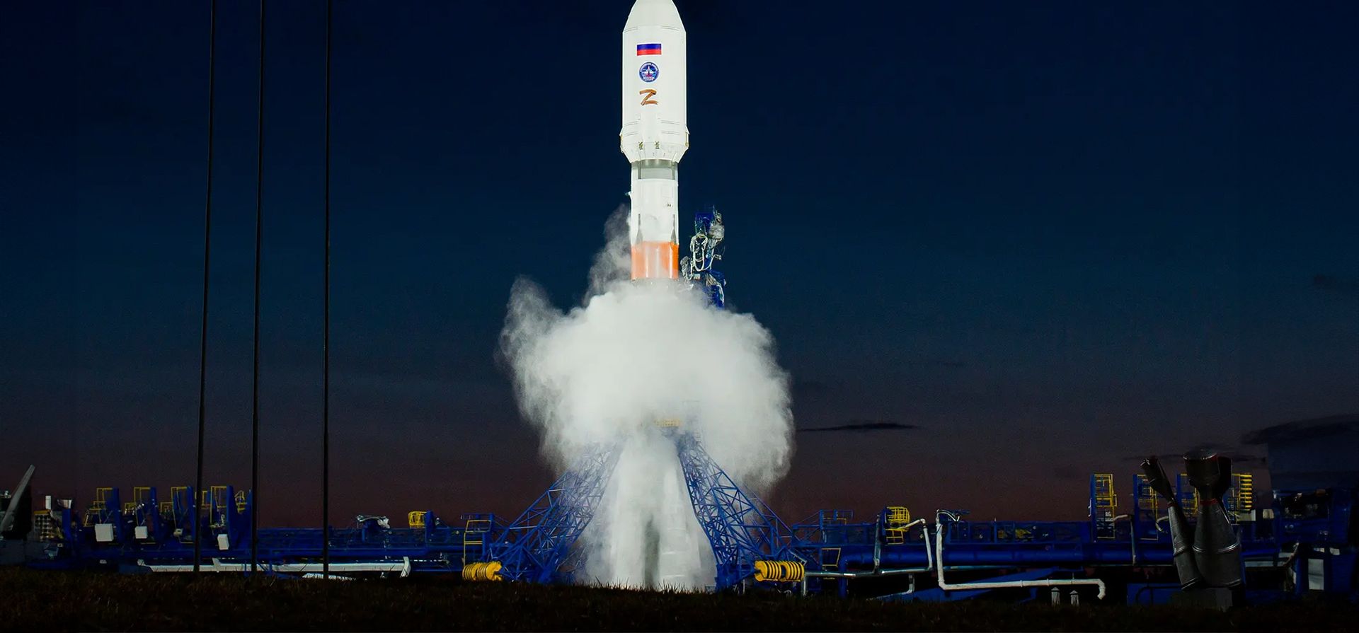 Lanzamiento de un cohete espacial Soyuz-2.1b, Plesetsk, Rusia. Fotografía: AP Lanzamiento de un cohete espacial Soyuz-2.1b, Plesetsk, Rusia. Fotografía: AP
