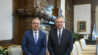 En medio de las internas en el FdT, el jefe de Asesores de Fernández insiste en que se deben llevar a cabo elecciones primarias.