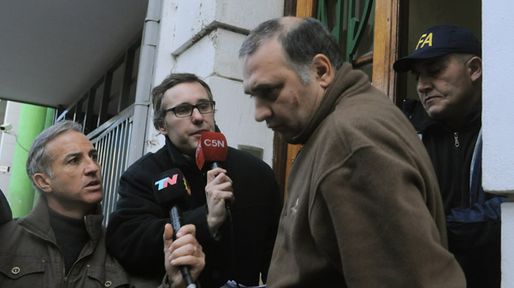 El portero creyó haberla asesinado, pero Ángeles murió en el camión