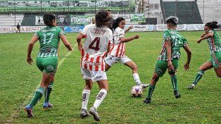 Las pibas de Unión se quedaron sin invicto ante Laferrere en Buenos Aires