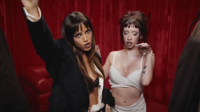 El videoclip de Pasarela
