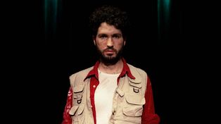 Franco Ramseyer protagoniza Los hombres vuelven al monte, una de las propuestas que se podrá ver este finde como parte de la agenda teatral rosarina