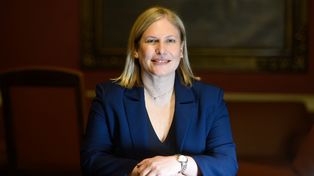 La vicegobernadora Gisela Scaglia planteó que en la boleta del peronismo Caren Tepp cumple el rol de Alberto Fernández: “Es para tapar al cuco de Agustín Rossi”.&nbsp;