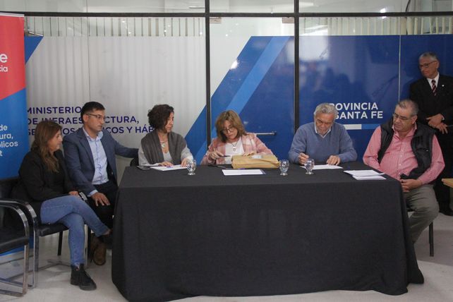 El 11 de agosto se licitaron las obras de reparación y mantenimiento del sistema de defensas del Gran Santa Fe. Ahora preocupan los tiempos de adjudicación y ejecución.