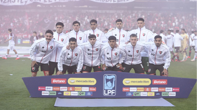 Los titulares de Newells que enfrentaron a Lanús por la 11ª fecha del Clausura.