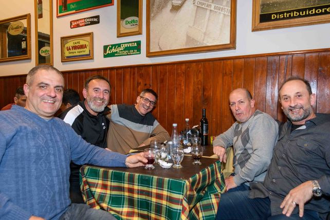 Fabian Malaponte, Julio Franco,  Fernando Pérez, Gustavo Tucho y Marcelo Curcio.