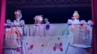 Un Domingo de Teatro llega a Sauce de Luna con una función gratuita para toda la familia