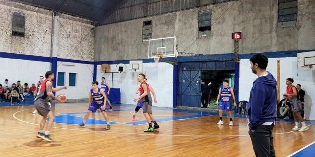 Colón y República volvieron a ganar y son punteros en el Oficial A2