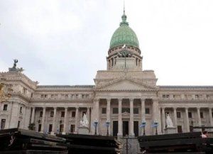 Senado: oficialismo no reúne votos y aplaza el tratamiento de la reforma de la ley de tierras