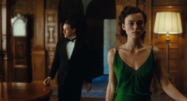 El vestido verde de Keira Knightley sigue siendo evocado como un símbolo lleno de significado