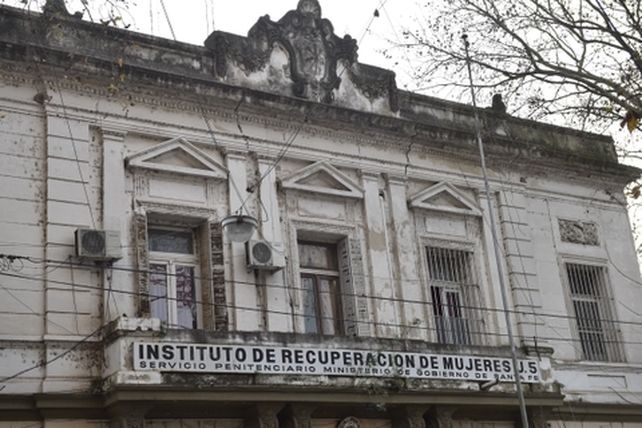 La casona de Thedy al 300 bis donde funcionó la cárcel de mujeres es patrimonio de la ciudad y debe ser preservada.&nbsp;