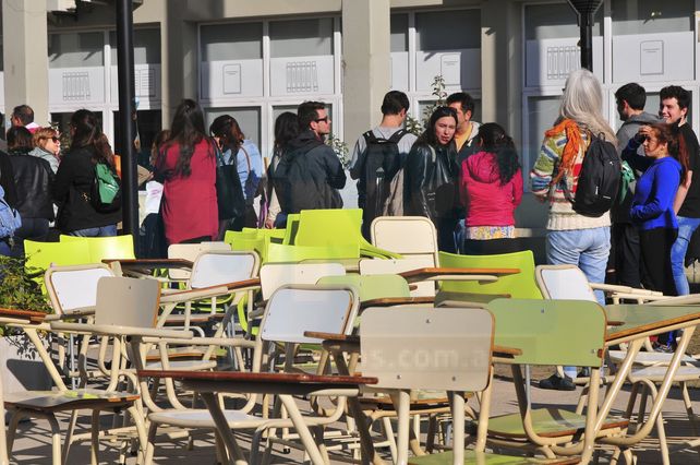 Comenzó el plan de lucha en las universidades en rechazo de los recortes presupuestarios