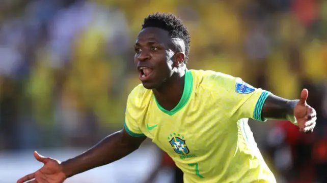 Vinicius asumió la responsabilidad tras la eliminación de Brasil: Es mi culpa