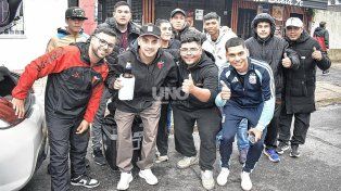 Ni el gris del cielo frenó la pasión de la gente de Colón para el duelo con Ciudad Bolívar