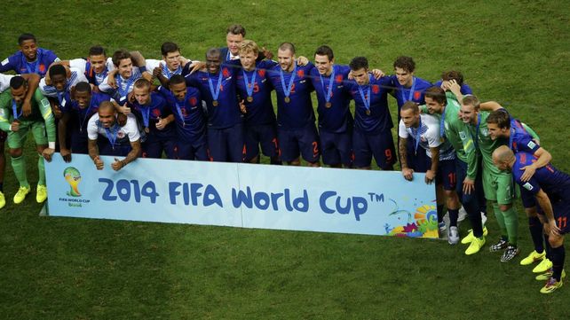 Finalizó la pesadilla de Brasil: Holanda lo goleó 3 a 0 y se subió al podio