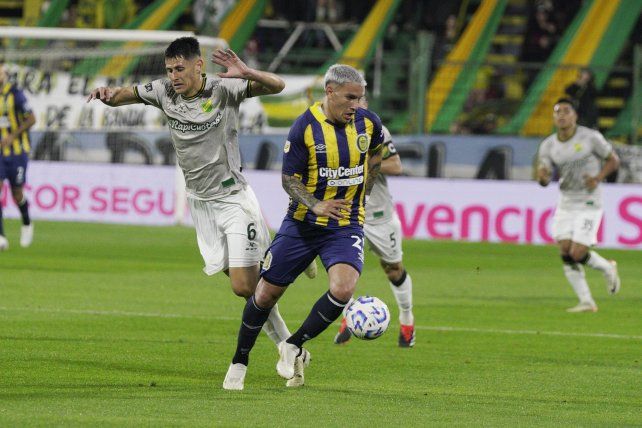 Enzo Copetti volverá al once inicial de Central.