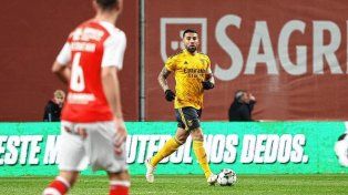 Nicolás Otamendi fue titular en la eliminación del Benfica en la Copa de Portugal.