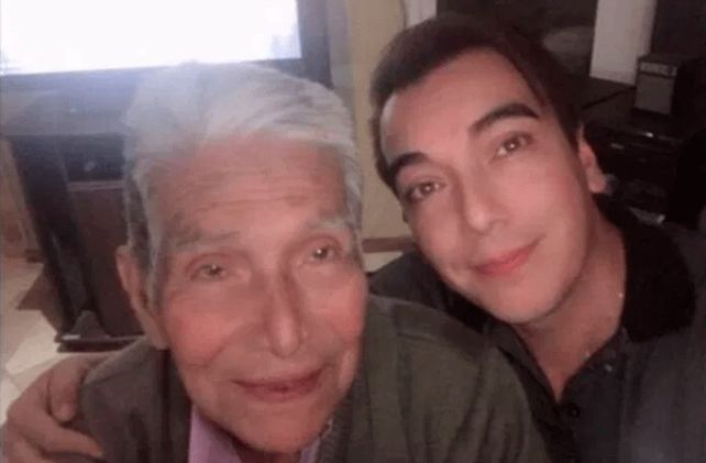 Martín es médico y se internó con su papá para acompañarlo.&nbsp;