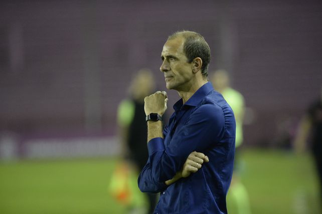 Somoza sabe que se juega mucho en el partido de Copa Argentina. El DT confía plenamente en su equipo.