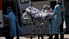 Asistencia. Un paciente es ingresado a un hospital de Brasilia. Asistencia. Un paciente es ingresado a un hospital de Brasilia.