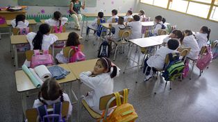 El gobierno nacional impulsa la declaración de servicio estratégico esencial a la educación.