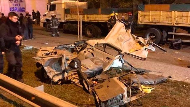 Prisión perpetua para dos policías acusados por la Masacre de Monte