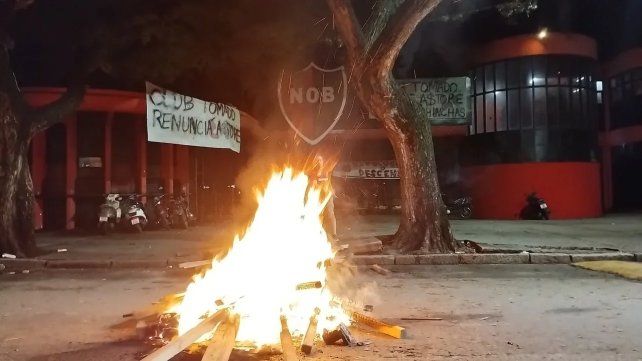 Newells llamará a una asamblea extraordinaria para definir fecha de elecciones