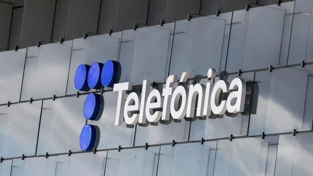 Telecom compró Telefónica por US$ 1.250 millones y generó la reacción de Presidencia y de Enacom. Se advirtió el potencial riesgo de monopolio