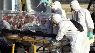 Autoridades sanitarias descartan contagio de ébola en chileno que regresó de Africa