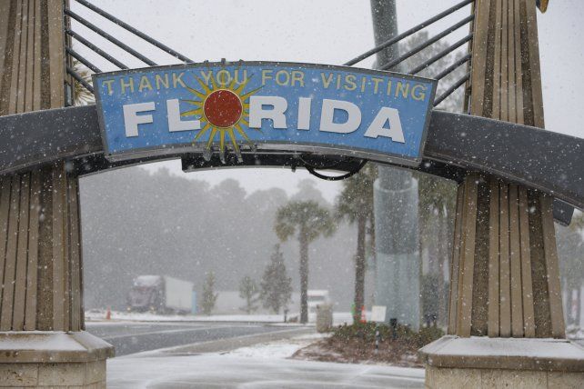 Un sol bajo la nieve. En Pensacola (Florida) se registró una nevada que batió un récord de más de siete décadas.