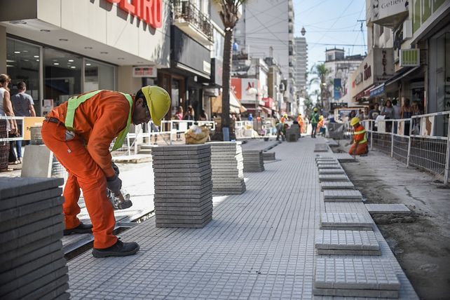 Avanza la obra de remodelación de la peatonal San Martín