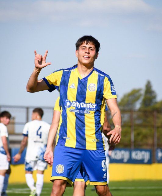 Thiago Ponce fue el autor del gol con el que Central venció a Talleres y logró su quinto triunfo consecutivo.