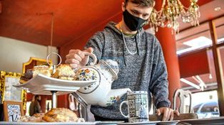 Casas de té trabajan a full, un placer que lleva al paraíso