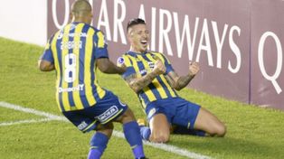 Tremendo desahogo. Damián Martínez acaba de marcar su gol, el cuarto canalla, y lo grita con el alma. El pase se lo dio Zabala.
